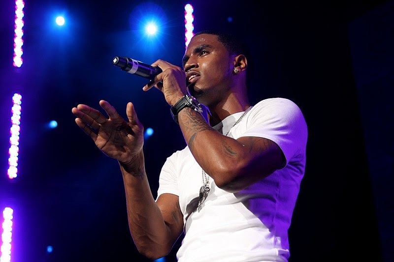 Trey Songz on stage at the 94.5 Summer Jam on June 5, 2010. 