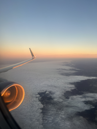 A view of the clouds dusting the land of California early in the morning.
